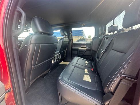 Used 2022 Ford F250 Lariat w/ Black Appearance Package AWD/4WD image 12