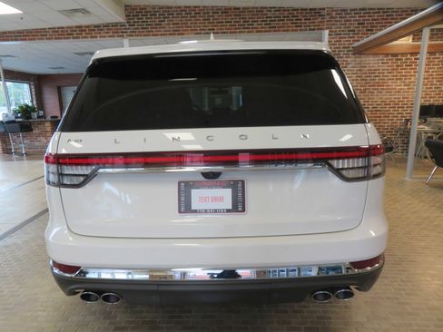 Used 2020 Lincoln Aviator Reserve w/ Equipment Group 202A image 65