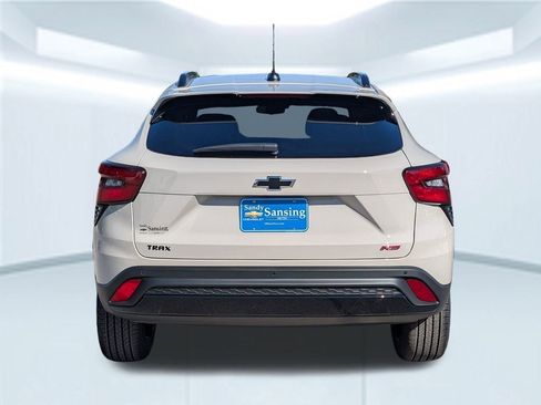 New 2026 Chevrolet Trax RS w/ Driver Confidence Package image 5