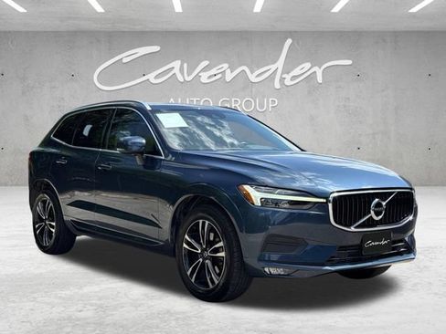 Used 2021 Volvo XC60 T5 Momentum w/ Premium Package AWD/4WD image 2