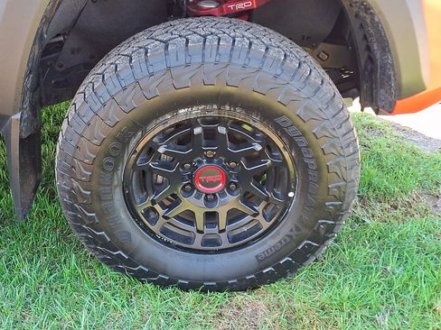 Used 2023 Toyota Tacoma TRD Pro image 9