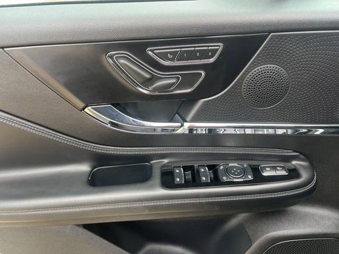 Used 2023 Lincoln Corsair AWD w/ Equipment Group 101A image 42