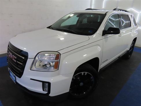 Used 2017 GMC Terrain SLE w/ Nightfall Package image 4