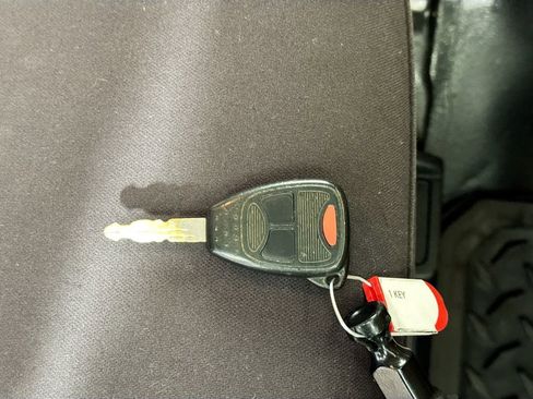 Used 2013 Jeep Wrangler Rubicon w/ PWR Convenience Group image 32