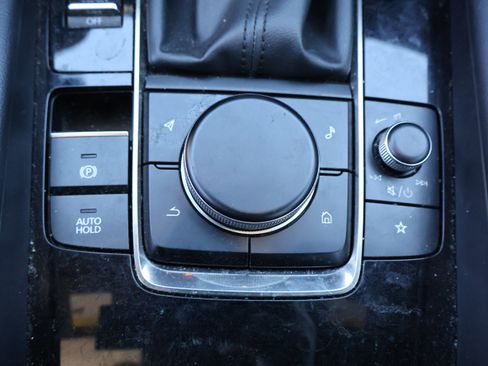 Used 2023 MAZDA MAZDA3 s image 27