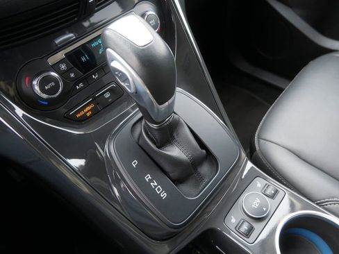 Used 2015 Ford Escape Titanium image 25