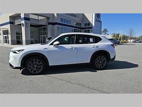 Certified 2025 Acura ADX A-Spec image 18