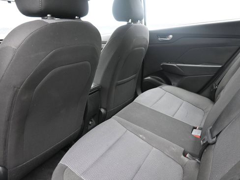 Used 2022 Hyundai Accent SEL FWD image 21