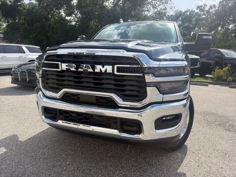 Used 2026 RAM 2500 Big Horn AWD/4WD image 3