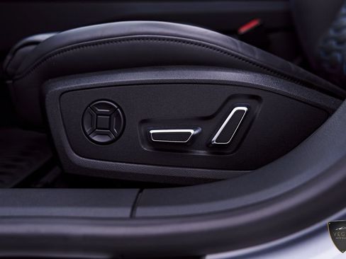 Used 2025 Audi RS 7 Performance AWD/4WD image 66