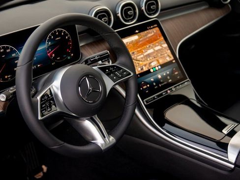 Certified 2025 Mercedes-Benz C 300 4MATIC Sedan image 26