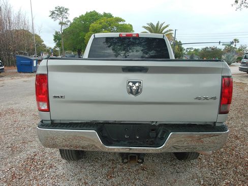Used 2017 RAM 2500 SLT AWD/4WD image 6