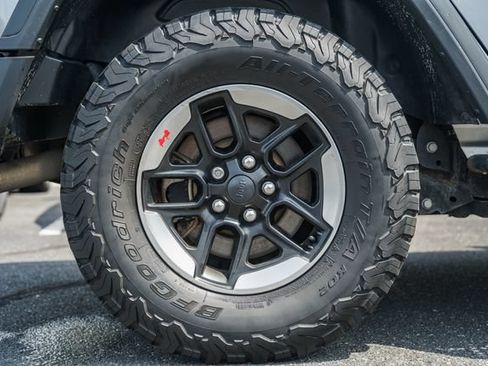 Used 2018 Jeep Wrangler Unlimited Rubicon w/ Steel Bumper Group AWD/4WD image 48