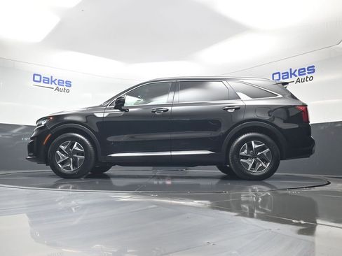 Certified 2021 Kia Sorento S image 43