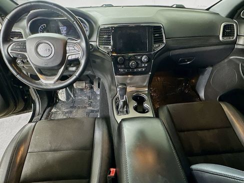 Used 2021 Jeep Grand Cherokee Laredo X image 16