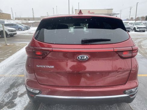 Used 2022 Kia Sportage LX image 13