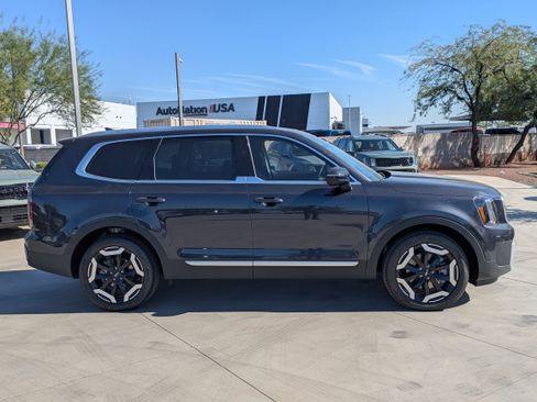 New 2025 Kia Telluride EX w/ EX Captain's Chair Package image 7