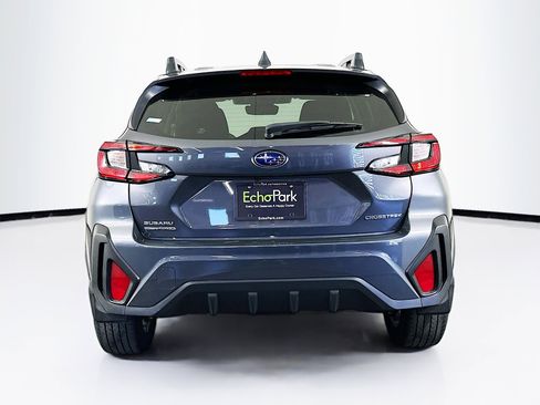 Used 2024 Subaru Crosstrek 2.0i Premium AWD/4WD image 7