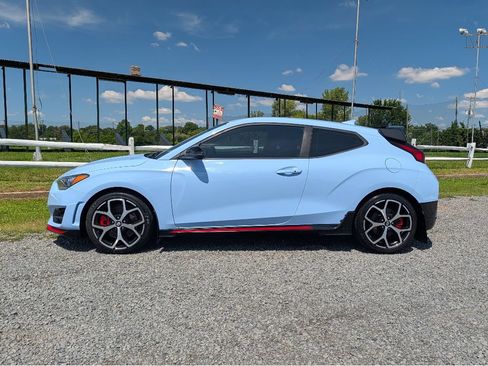 Used 2019 Hyundai Veloster N N FWD image 8
