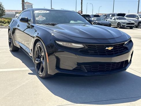 Used 2022 Chevrolet Camaro LT w/ Technology Package image 12