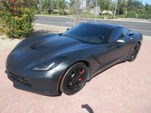 Used 2017 Chevrolet Corvette Stingray Coupe w/ 3LT Preferred Equipment Group RWD image 49