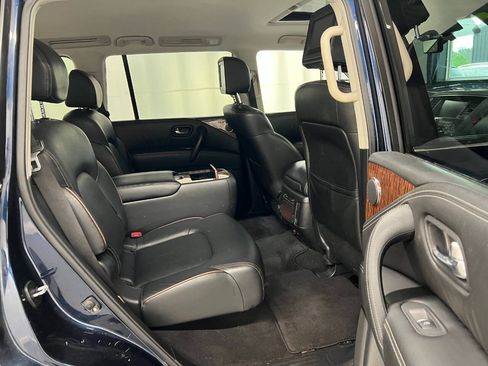 Used 2019 Nissan Armada Platinum w/ Captain's Chairs Package AWD/4WD image 11