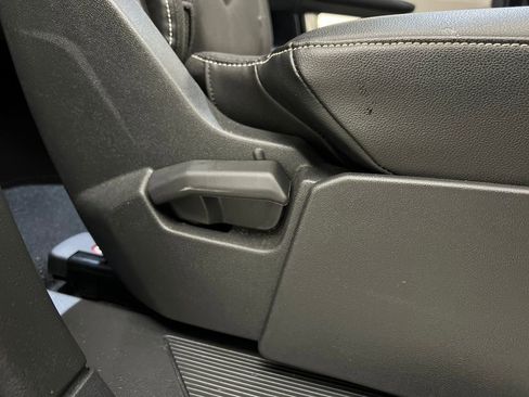 Used 2024 Volkswagen Atlas SE image 20