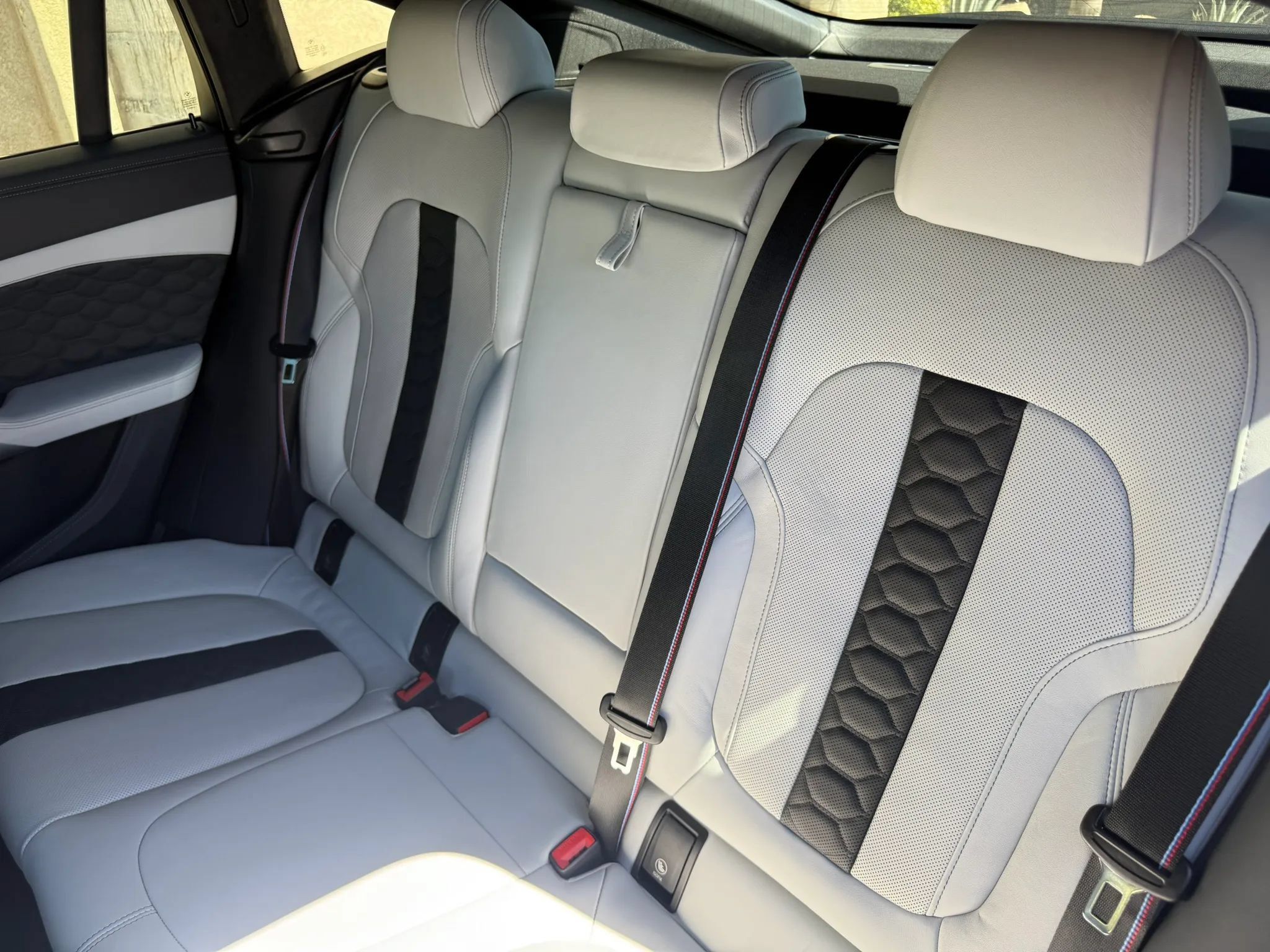 Used 2024 BMW X6 M Competition AWD/4WD image 16