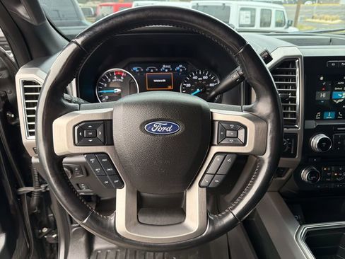 Used 2018 Ford F250 Platinum w/ FX4 Off-Road Package image 56