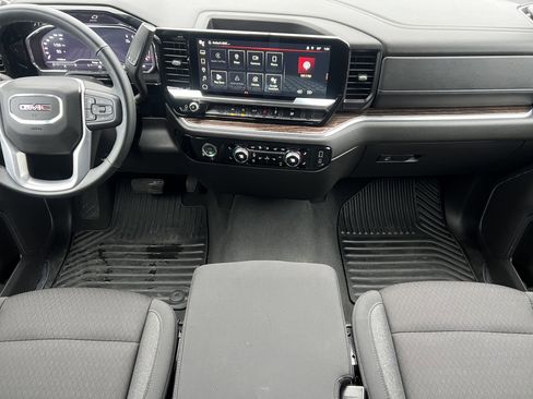 Used 2024 GMC Sierra 1500 Elevation image 33