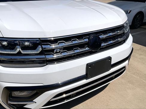 Used 2020 Volkswagen Atlas SE image 30