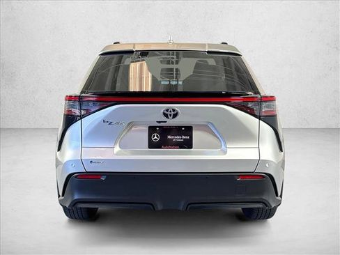 Used 2024 Toyota bZ4X FWD image 6
