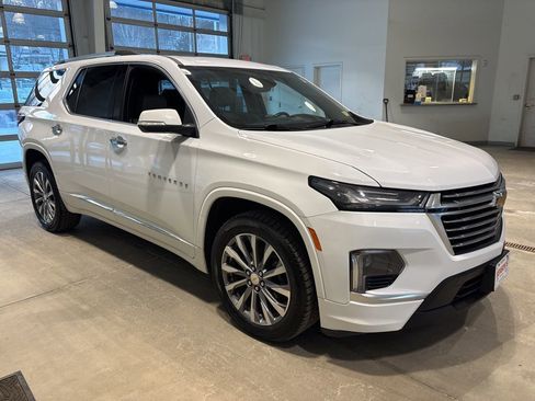 Certified 2023 Chevrolet Traverse Premier image 6