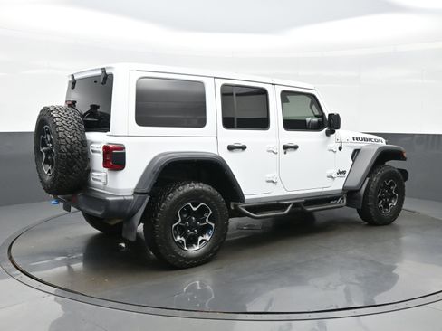 Used 2022 Jeep Wrangler Unlimited Rubicon 4xe w/ Cold Weather Group AWD/4WD image 8