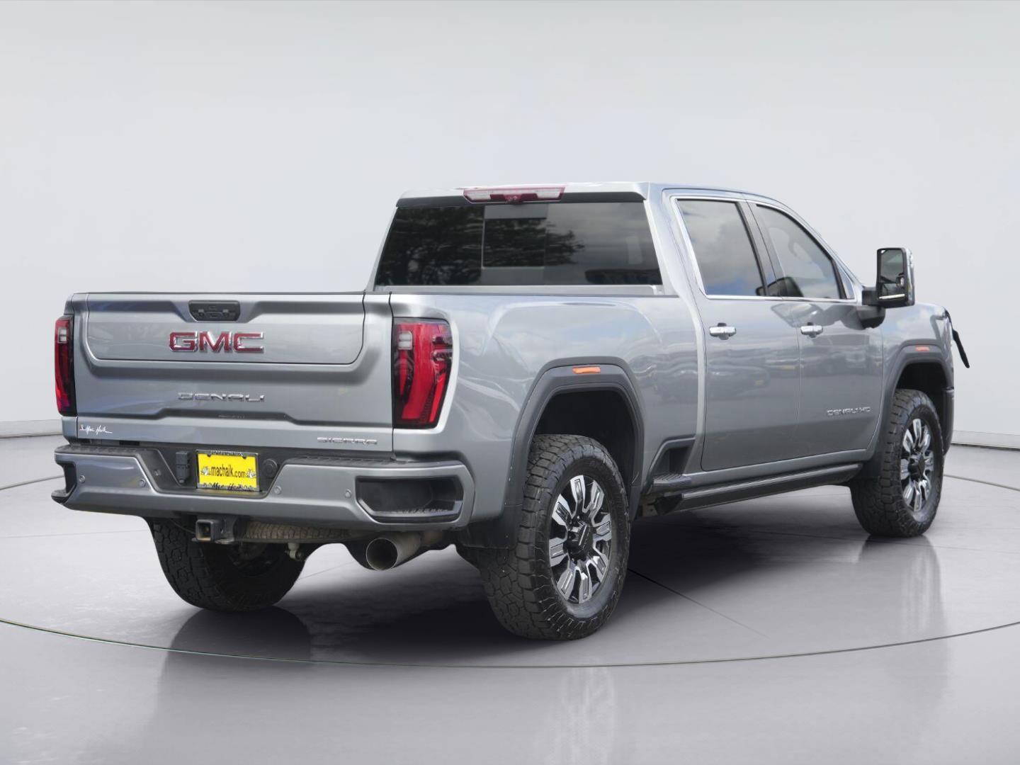 Used 2024 GMC Sierra 2500 Denali w/ Denali Reserve Package AWD/4WD image 6