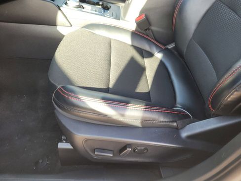 Used 2025 Ford Escape ST-Line FWD image 15