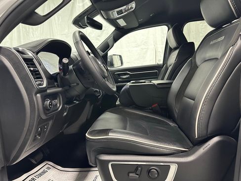 Used 2025 RAM 1500 Laramie image 15