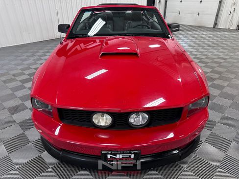 Used 2006 Ford Mustang GT Premium RWD image 8