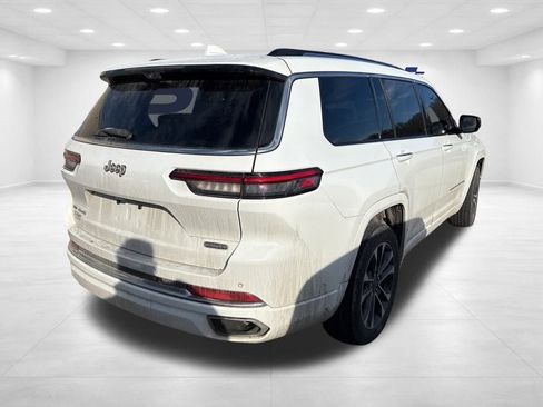 Used 2021 Jeep Grand Cherokee L Overland w/ Luxury Tech Group IV image 4