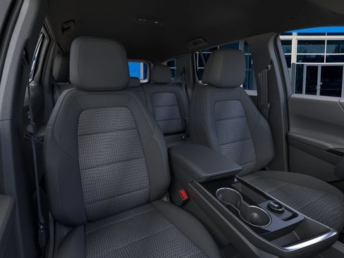 New 2026 Chevrolet Equinox LT w/ Safety and Technology Package FWD image 17