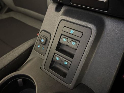 Used 2022 Ford Bronco 4-Door image 25