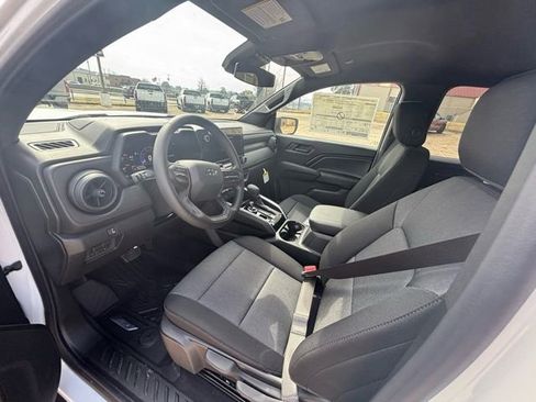 New 2026 Chevrolet Colorado Trail Boss AWD/4WD image 14