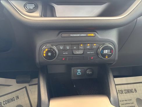 Used 2021 Ford Bronco Sport Big Bend w/ Big Bend Package (96B) AWD/4WD image 19