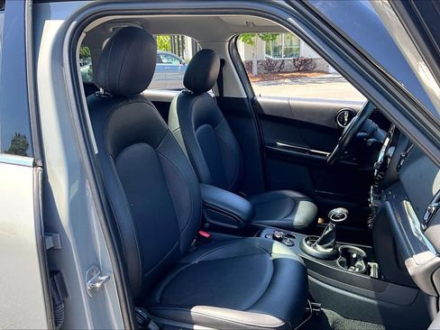 Used 2019 MINI Cooper Countryman image 9