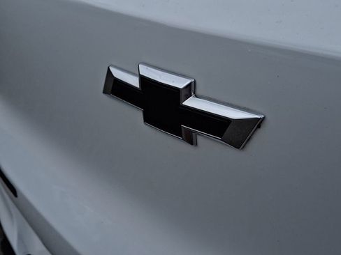 Used 2023 Chevrolet TrailBlazer RS w/ Convenience Package AWD/4WD image 35