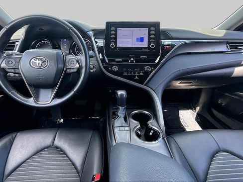 Used 2023 Toyota Camry SE w/ Convenience Package FWD image 15