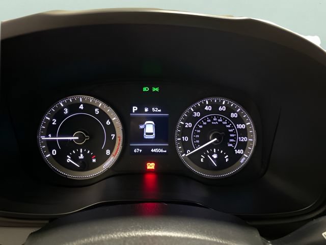 Used 2022 Hyundai Venue Limited FWD image 13