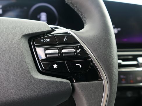 New 2025 Kia Niro Wave image 15