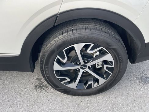 Used 2023 Kia Sportage EX image 34