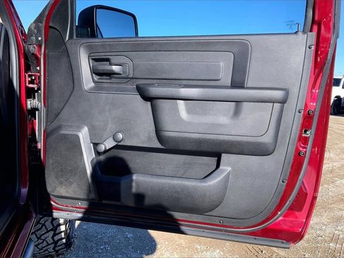 Used 2017 RAM 1500 Tradesman image 22